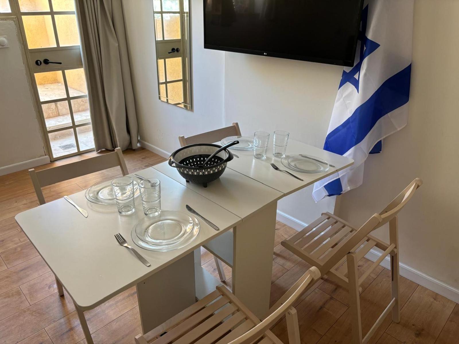 Studio Near The Sea Netanya Exterior photo